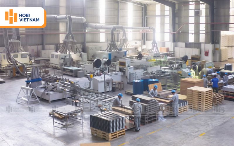 Nhà Máy Sản Xuất Tấm Nhựa Ốp Tường – Nền Tảng Quyết Định Chất Lượng Vật Liệu Hiện Đại